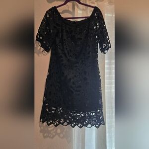 Elegant Black Lace Off-Shoulder Mini Dress
